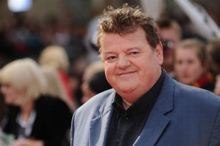 Actor Robbie Coltrane attends the World Premiere of Harry Potter and The Deathly Hallows - Part 2 at Trafalgar Square on July 7, 2011 in London, En...