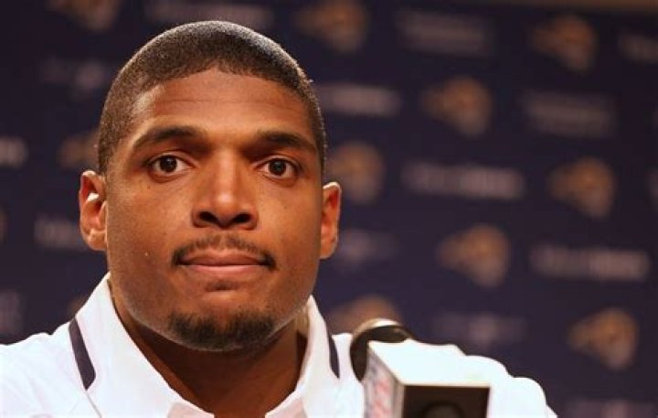 Michael Sam Net Worth - Wiki, Age, Weight and Height, Relationships, Family, and More