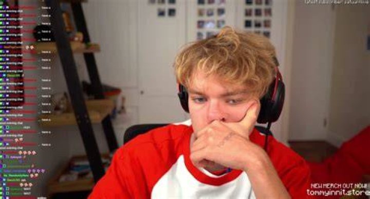 TommyInnit Net Worth- TommyInit Live Streaming
